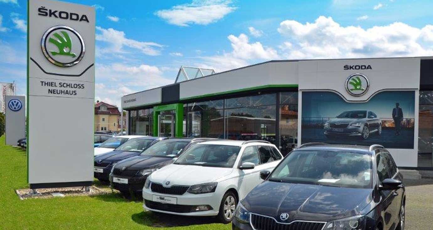 Autohaus Thiel in Schloß Neuhaus – Moderner Standort für erstklassigen Service und Mobilitätslösungen.